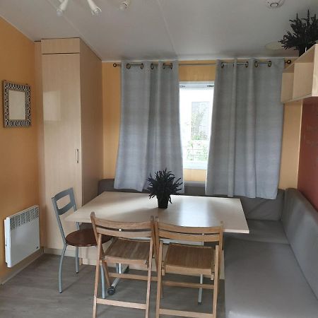 Mobil Home 6 Pers Pres Du Puy Du Fou La Boissiere-de-Montaigu Dış mekan fotoğraf