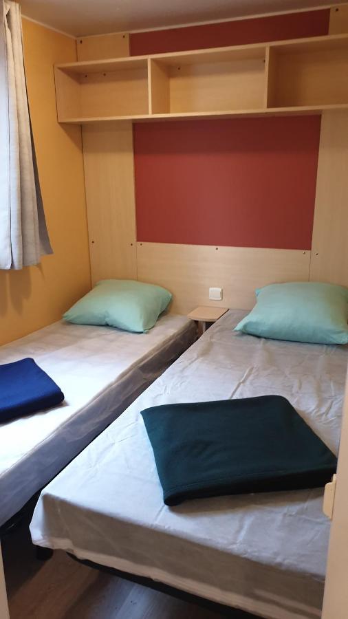 Mobil Home 6 Pers Pres Du Puy Du Fou La Boissiere-de-Montaigu Dış mekan fotoğraf